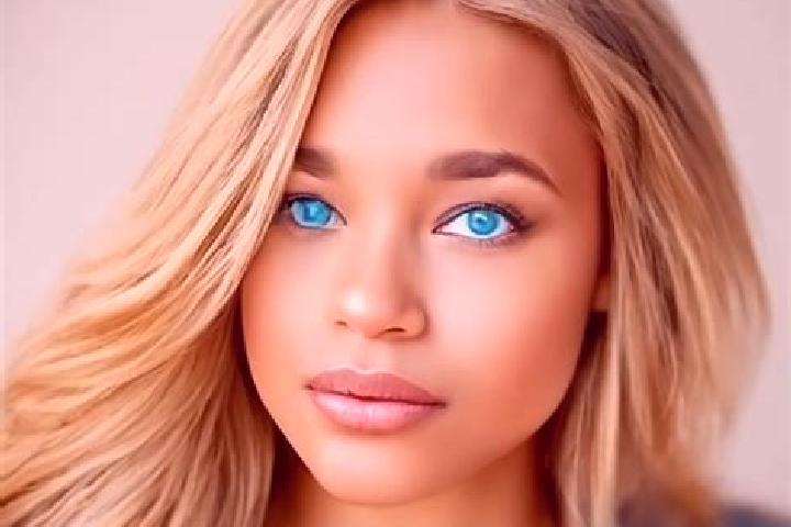 Aurora, 23, a blonde blue-eyed latina companion based in Chandal Ba i. Offering GFE, Duos, Erotic Massage. Available for incall and outcall, overnight bookin...