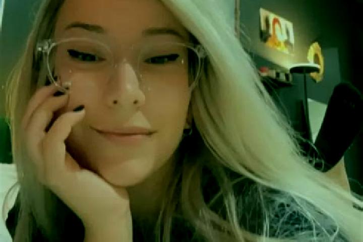 Aurora, 23, a blonde green-eyed mixed companion based in Qasr al Hallabat. Offering Party Girl, Girlfriend Experience, A-Level. Available for incall and outc...