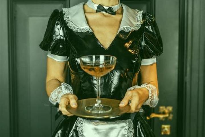 Aurora, 23, a brunette amber-eyed european companion based in Ternova. Offering BDSM, Deep French Kissing, CIM, Fetish, Party Girl. Available for incall and ...