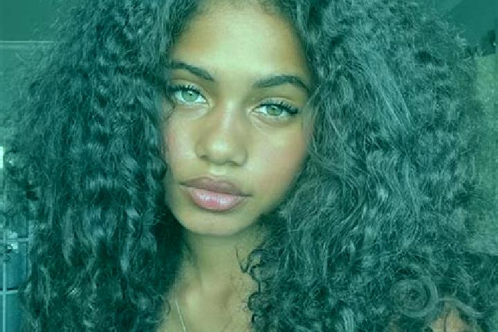 Aurora, 23, a chestnut blue-eyed ebony companion based in Xiaoyang. Offering Erotic Massage, A-Level, BDSM. Available for incall and outcall, overnight booki...