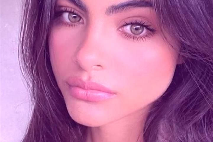 Aurora, 23, a chestnut grey-eyed indian companion based in Centiba. Offering Party Girl, Massage, Deep French Kissing, CIM. Available for incall and outcall,...