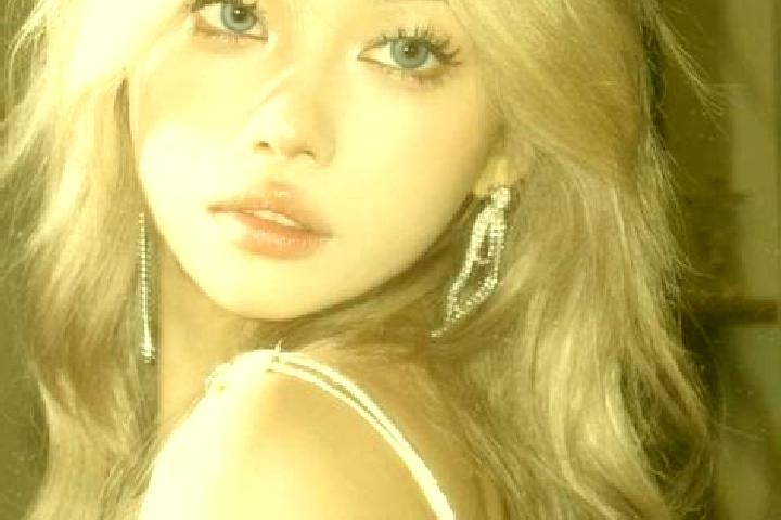 Aurora, 23, a dark blonde dark-eyed asian companion based in Boos. Offering A-Level, Duos, BDSM. Available for incall and outcall, overnight bookings available.