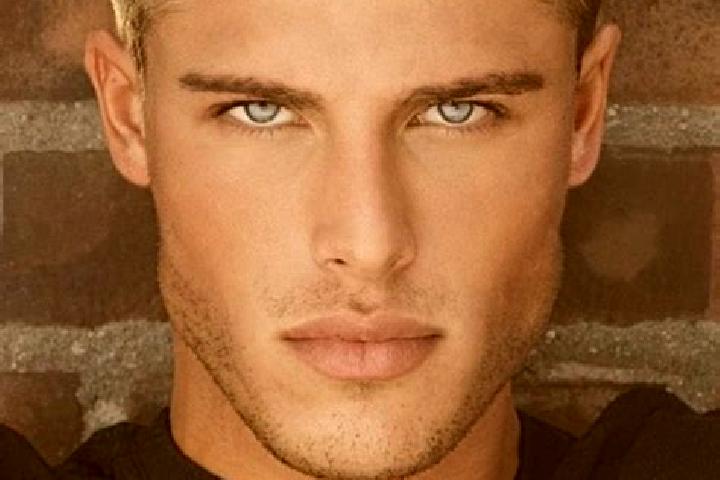 Aurora, 23, a dark blonde grey-eyed caucasian companion based in Drinovci. Offering CIM, Dinner Date, 69. Available for incall and outcall, overnight booking...