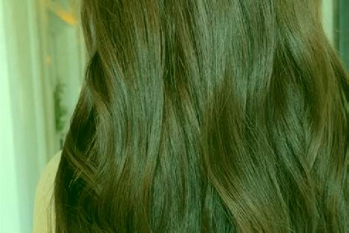 Aurora, 23, a red brown-eyed european companion based in Ziroudani. Offering Erotic Massage, Fetish, Duos. Available for incall and outcall, overnight bookin...