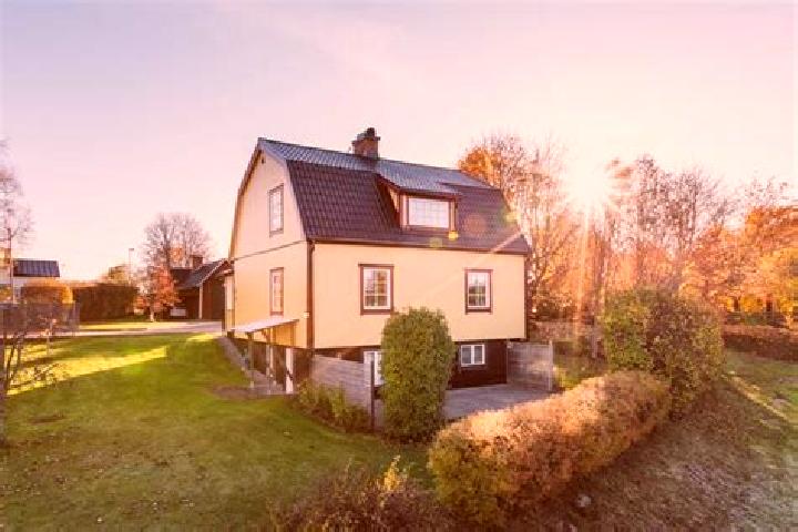 Aurora, 23 — Escort in Bergby, Sweden