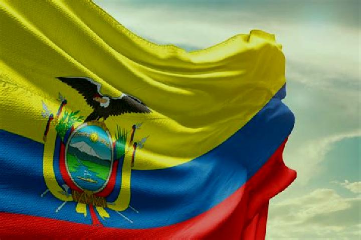 Aurora, 23 — Escort in El Esfuerzo, Ecuador