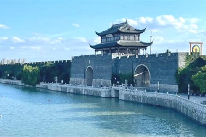 Aurora, 23 — Escort in Fengmen, China