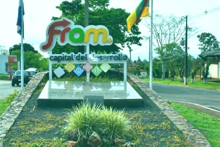 Aurora, 23 — Escort in Fram, Paraguay