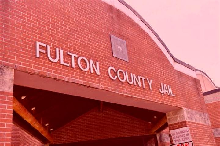 Aurora, 23 — Escort in Fulton, United States