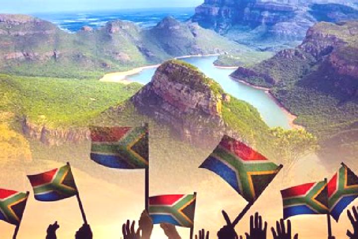 Aurora, 23 — Escort in Hlalakahle, South Africa