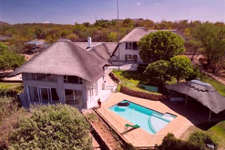 Aurora, 23 — Escort in Mmokolodi, Botswana