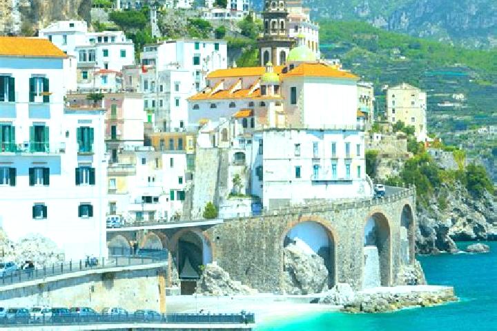 Aurora, 23 — Escort in Perca, Italy