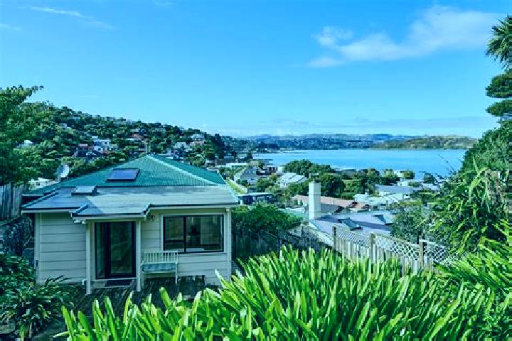 Aurora, 23 — Escort in Plimmerton, New Zealand