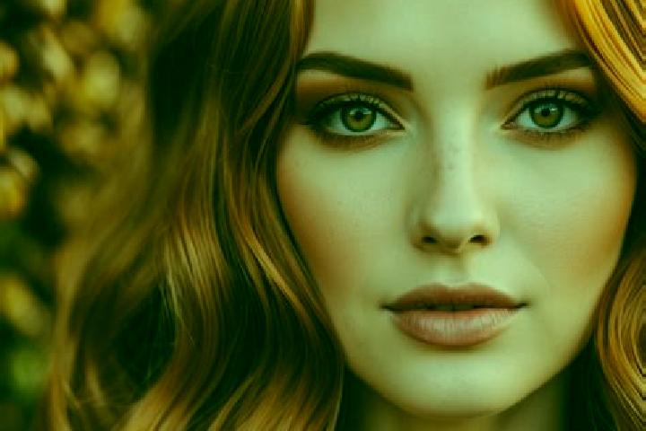 Aurora, 24, a auburn hazel-eyed mixed companion based in Pirae. Offering A-Level, OWO, Roleplay, Deep French Kissing, Dinner Date. Available for incall and o...