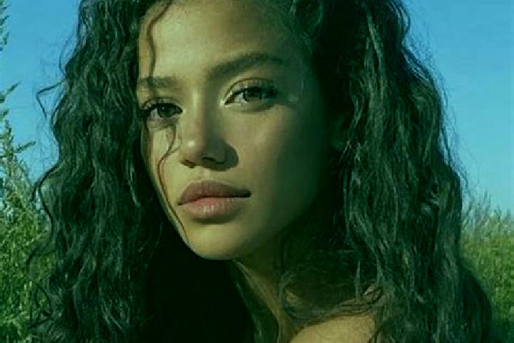 Aurora, 24, a black brown-eyed latina companion based in Cape Neddick. Offering Prostate Massage, BDSM, Girlfriend Experience, Striptease. Available for inca...