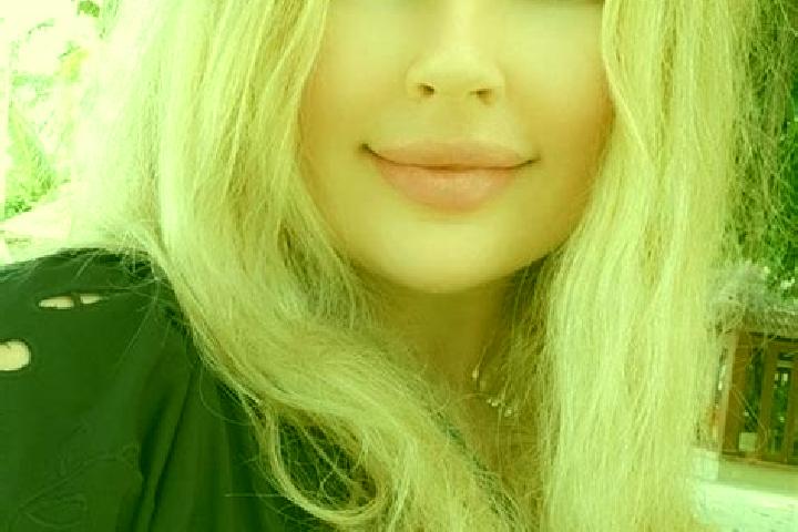 Aurora, 24, a blonde grey-eyed caribbean companion based in Banyo. Offering Tantra, BDSM, Overnight, GFE. Available for incall and outcall, overnight booking...