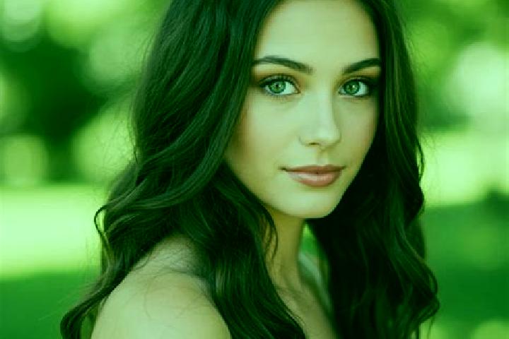 Aurora, 24, a brunette hazel-eyed european companion based in Dyer. Offering OWO, Party Girl, Striptease. Available for incall and outcall, day and evening d...