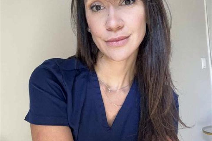 Aurora, 24, a chestnut blue-eyed latina companion based in San Pedro Comitancillo. Offering Massage, Travel Companion, OWO, GFE, A-Level. Available for incal...