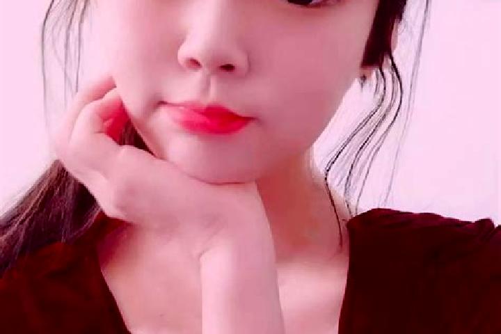 Aurora, 24, a red dark-eyed asian companion based in Bilkha. Offering Deep French Kissing, Domination, Couples. Available for incall and outcall, day and eve...