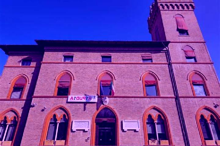 Aurora, 24 — Escort in Cadelbosco di Sotto, Italy