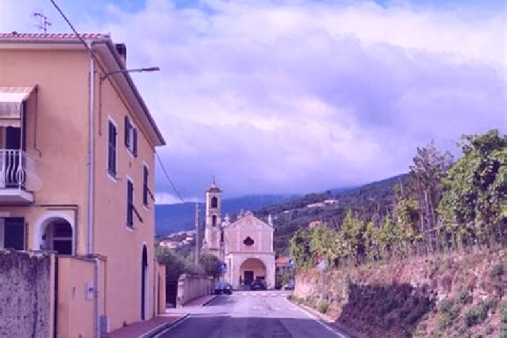 Aurora, 24 — Escort in Calice Ligure, Italy