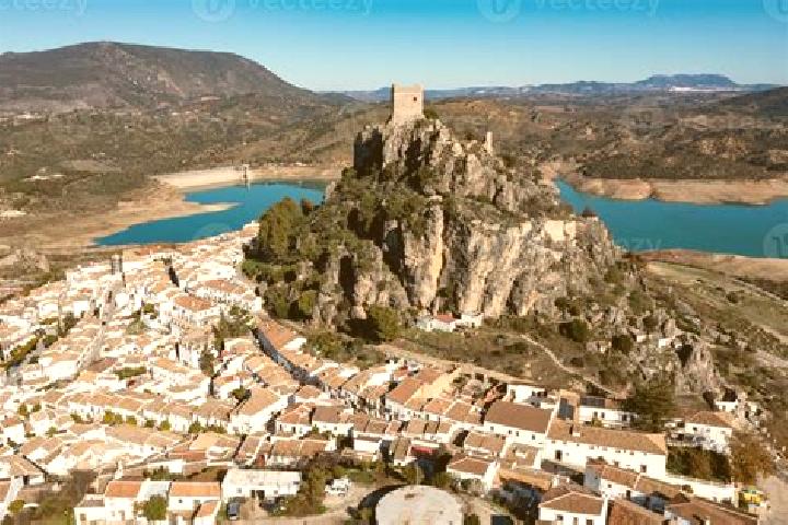 Aurora, 24 — Escort in Canales de la Sierra, Spain