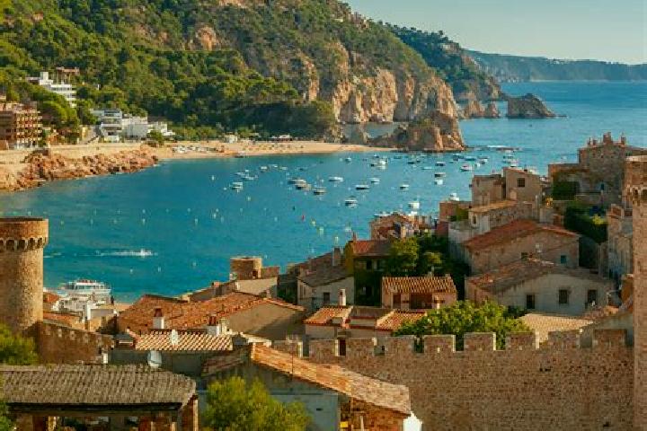 Aurora, 24 — Escort in Chodes, Spain