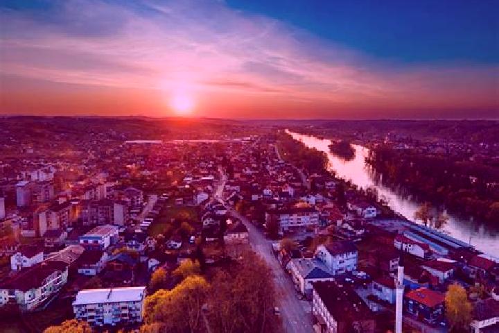 Aurora, 24 — Escort in Donja Dubica, Bosnia and Herzegovina