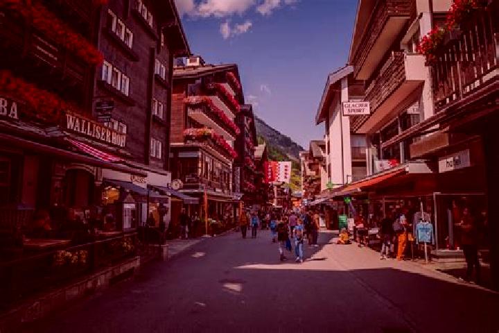 Aurora, 24 — Escort in Hadlikon, Switzerland