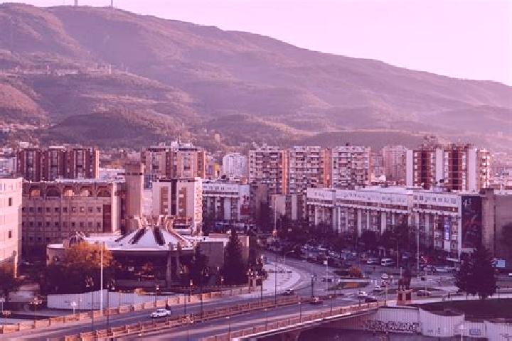 Aurora, 24 — Escort in Karbinci, North Macedonia