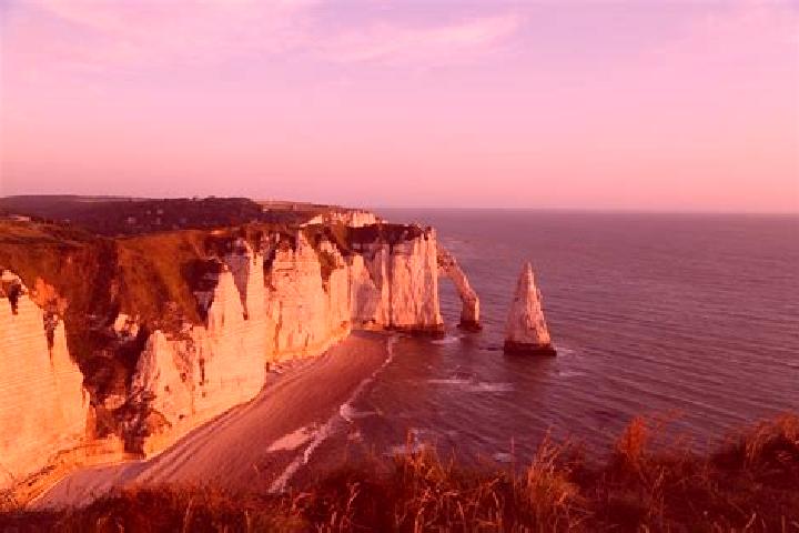 Aurora, 24 — Escort in La Falaise, France