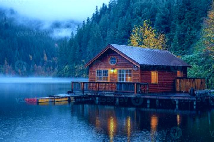 Aurora, 24 — Escort in Mountain Lake, United States