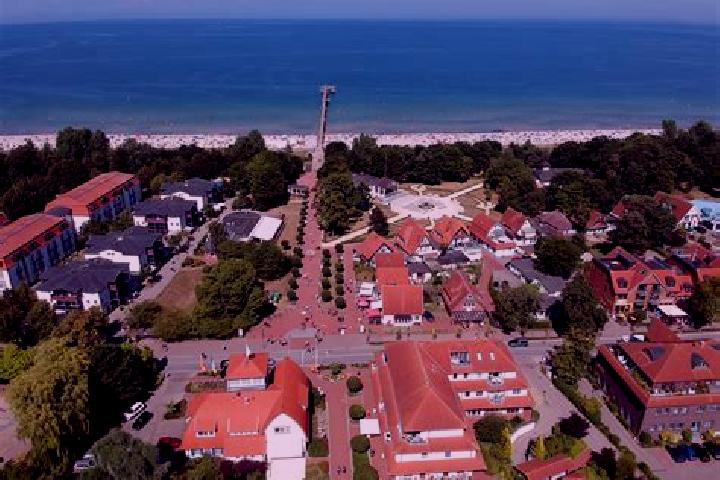 Aurora, 24 — Escort in Ostseebad Kuehlungsborn, Germany