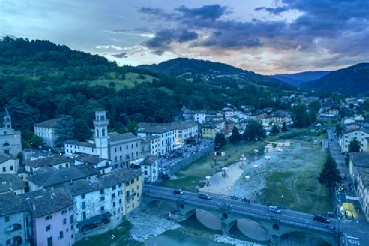 Aurora, 24 — Escort in Santa Sofia, Italy
