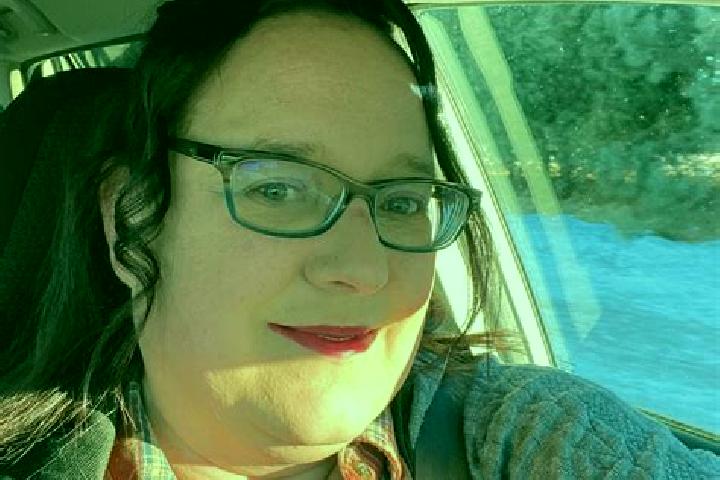 Aurora, 24 — Escort in Stetsonville, United States
