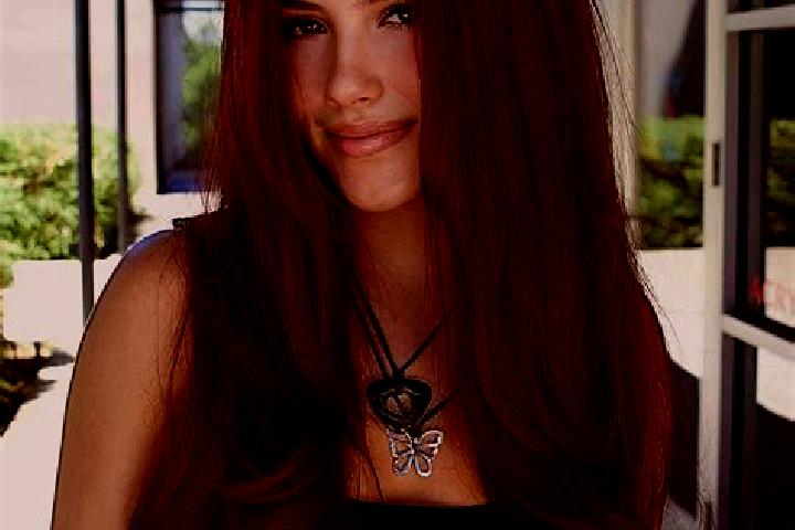Aurora, 25, a auburn dark-eyed mediterranean companion based in Raisen. Offering Overnight, Massage, Roleplay. Available for incall and outcall, overnight bo...