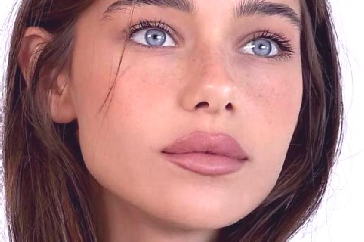Aurora, 25, a brunette dark-eyed slavic companion based in Storkathen. Offering Girlfriend Experience, Deep French Kissing, Overnight, Duos. Available for in...