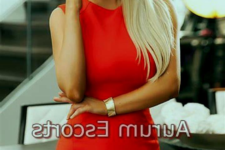 Aurora, 25, a red green-eyed slavic companion based in Lyon 05. Offering Massage, Overnight, Dinner Date, Erotic Massage, Domination. Available for incall an...