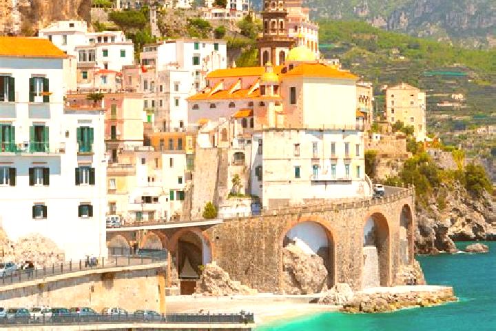 Aurora, 25 — Escort in Certosa, Italy