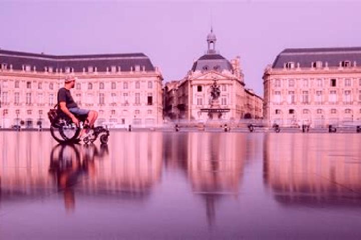 Aurora, 25 — Escort in Fressain, France