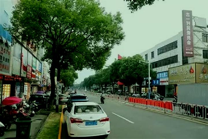 Aurora, 25 — Escort in Guzhen, China