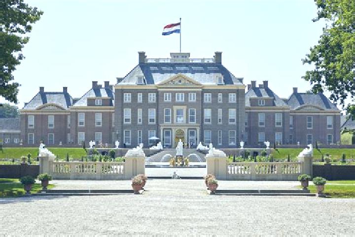 Aurora, 25 — Escort in Loo, Netherlands
