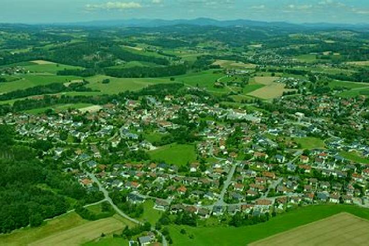 Aurora, 25 — Escort in Tiefenbach, Austria