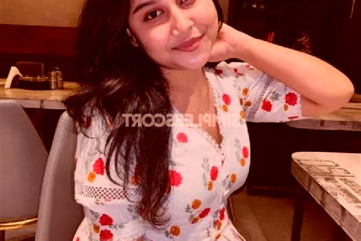 Aurora, 25 — Escort in Valsad INA, India