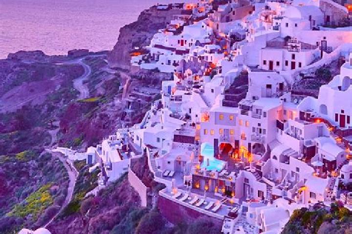Aurora, 25 — Escort in Vlachopoulo, Greece