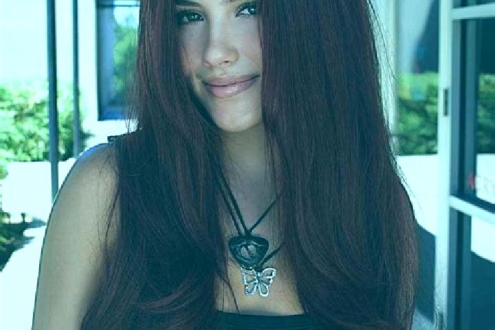 Aurora, 26, a auburn dark-eyed caucasian companion based in Lumapas. Offering Erotic Massage, Duos, Striptease, OWO. Available for incall and outcall, overni...