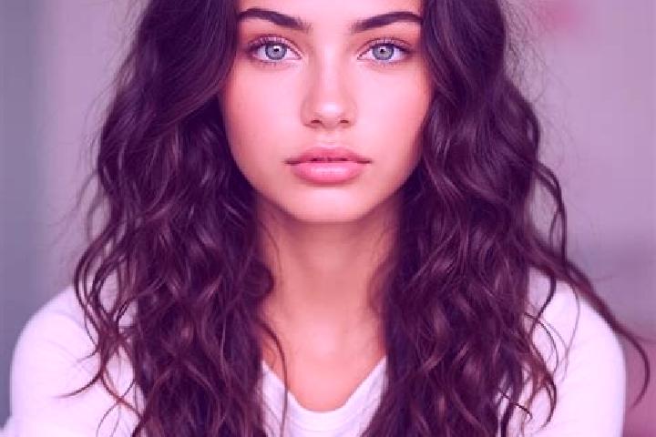 Aurora, 26, a dark blonde hazel-eyed mediterranean companion based in Denkendorf. Offering Deep French Kissing, GFE, Roleplay. Available for incall and outca...