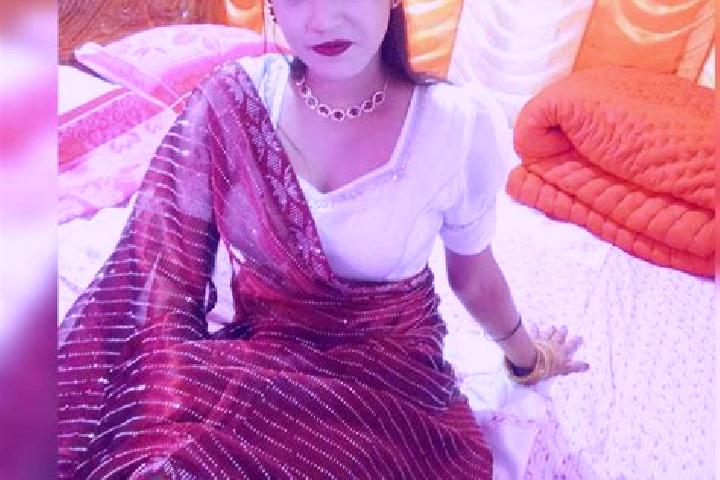 Aurora, 26 — Escort in Belonia, India
