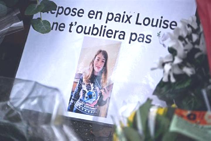 Aurora, 26 — Escort in Bretigny, France