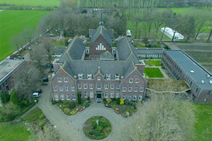 Aurora, 26 — Escort in Helvoirt, Netherlands